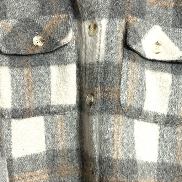 Vanilla Bay Neutral Plaid Button Down Brushed Fabric Shacket with Pockets - Picture 9 of 12